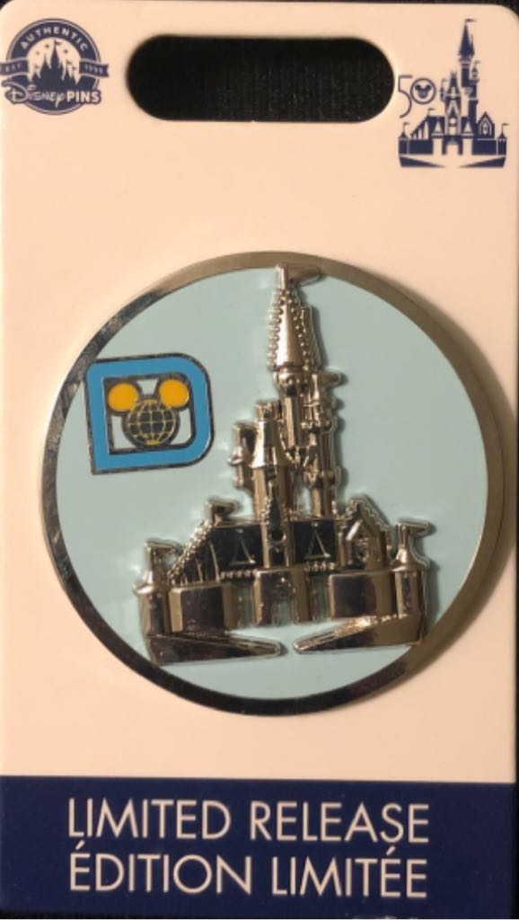 Pinocchio - Figaro In Leaves