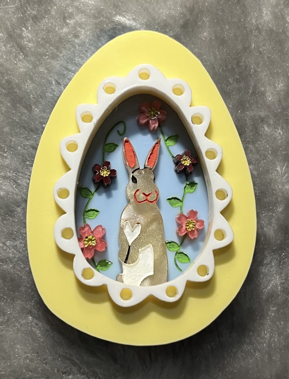 Daisy Jean Floral - Easter Egg Bunny (2020 colorway) - Brooch pin collectible - Main Image 2