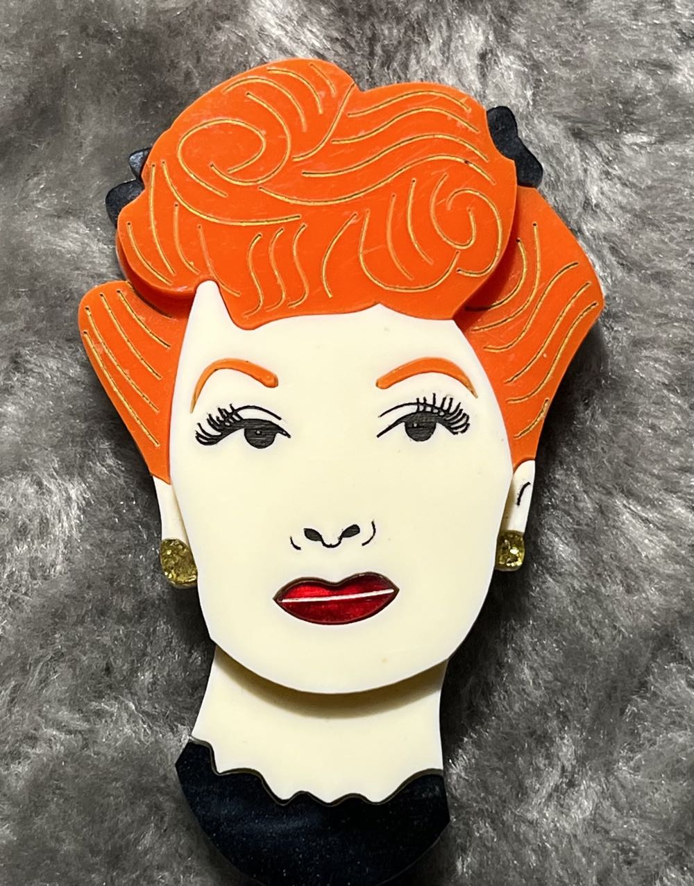 Daisy Jean Floral - Lucy - Brooch pin collectible - Main Image 2