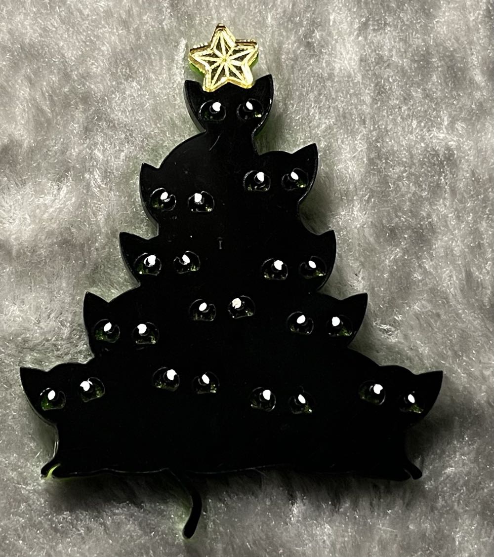 Brooch the Subject - Meowy Catmas Tree - Brooch pin collectible - Main Image 2