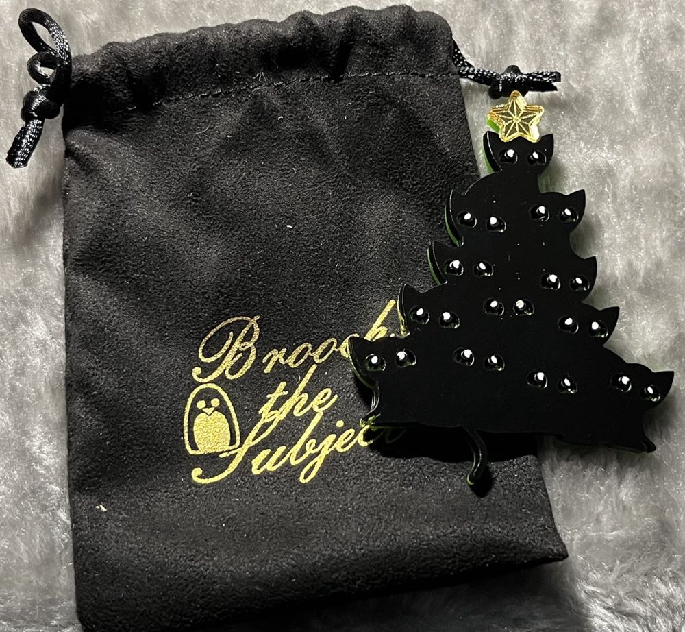 Brooch the Subject - Meowy Catmas Tree - Brooch pin collectible - Main Image 3