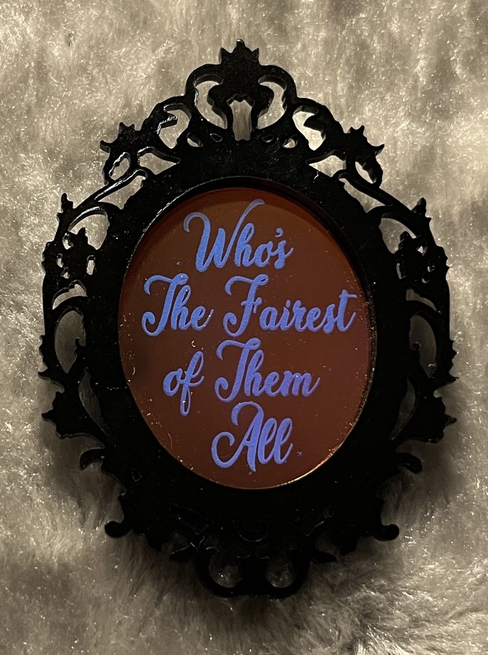 P. Buckley Moss Society - 2003 Bringing in the Apples