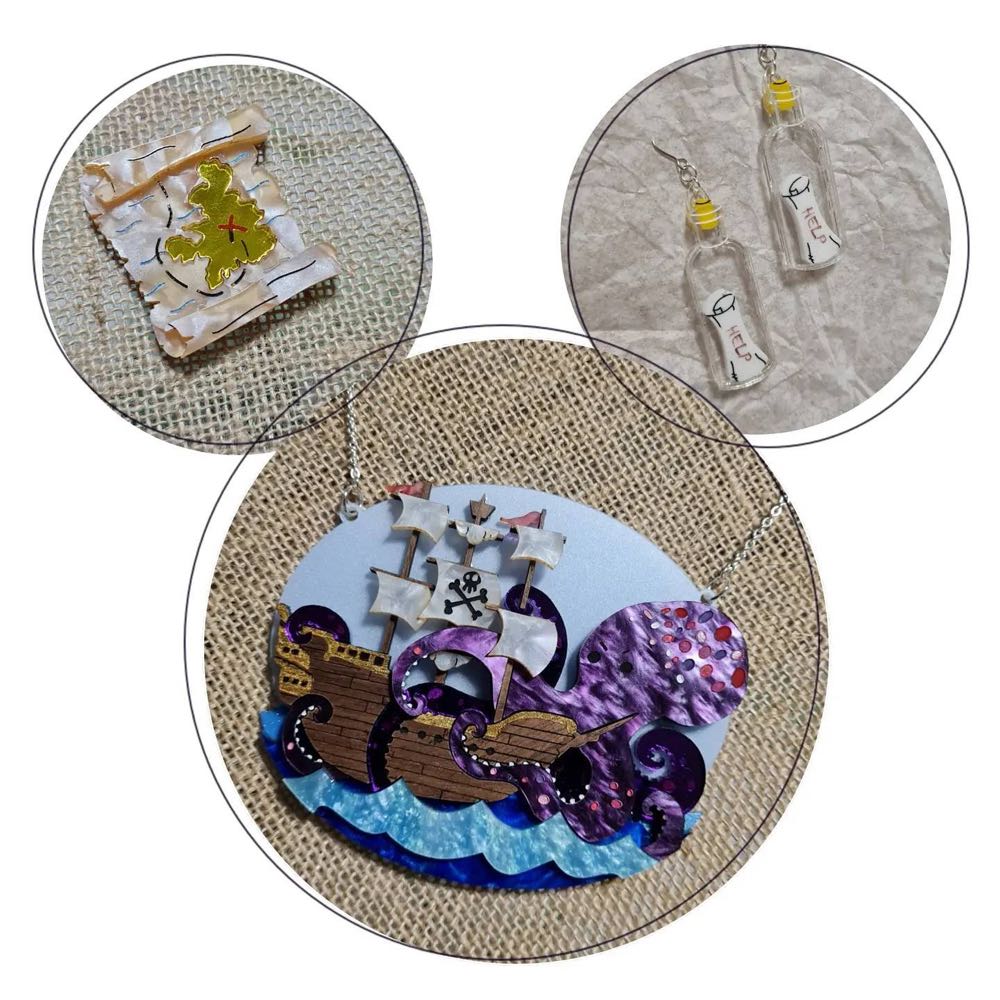 Arty Octopus - Treasure Map - Brooch pin collectible - Main Image 4