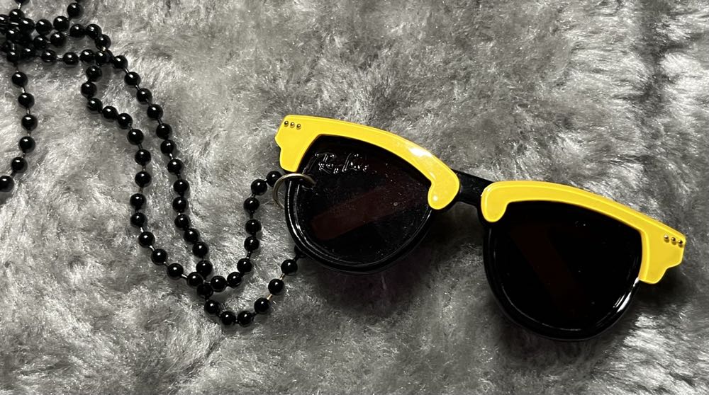 Anna Lou of London - Ray-Ban Sunglasses Necklace - Necklace pin collectible - Main Image 2