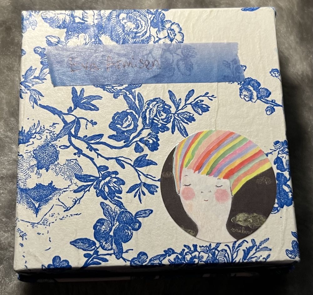 Eva Armisen - En Flor - Ceramic Brooch pin collectible - Main Image 4