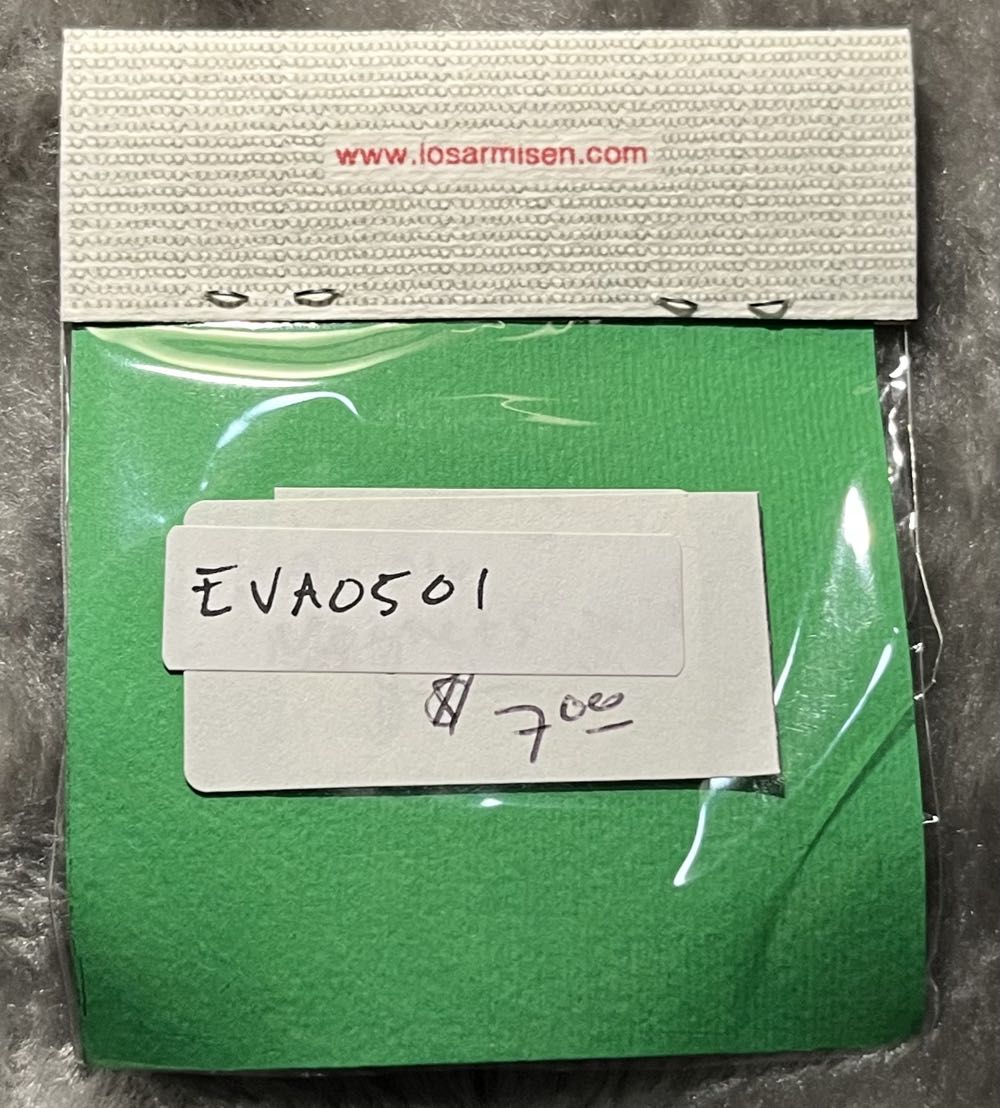 Eva Armisen - Fiesta Button - Button pin collectible - Main Image 2