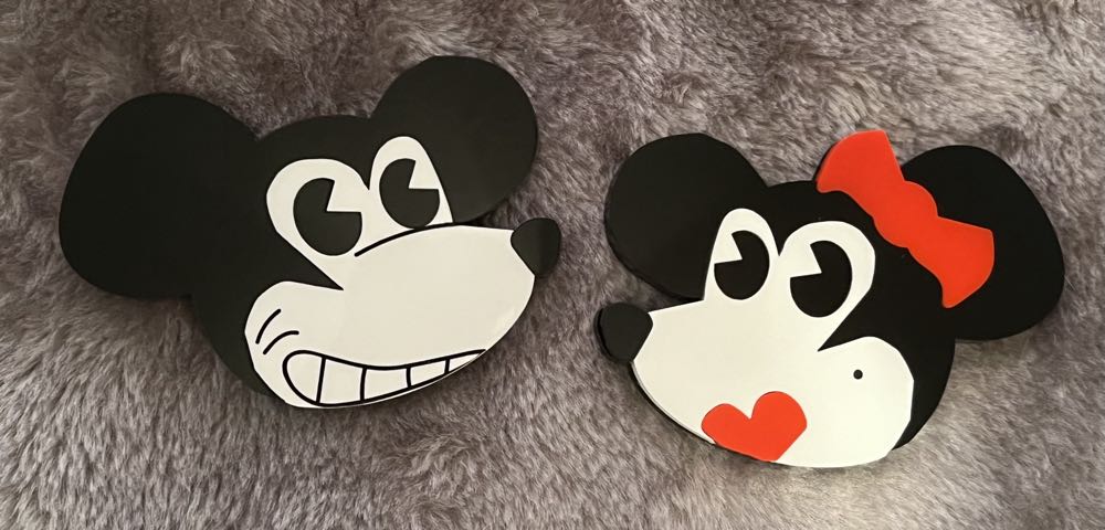 Kaiju Candy - Rick (Mickey Mouse) - Brooch pin collectible - Main Image 2