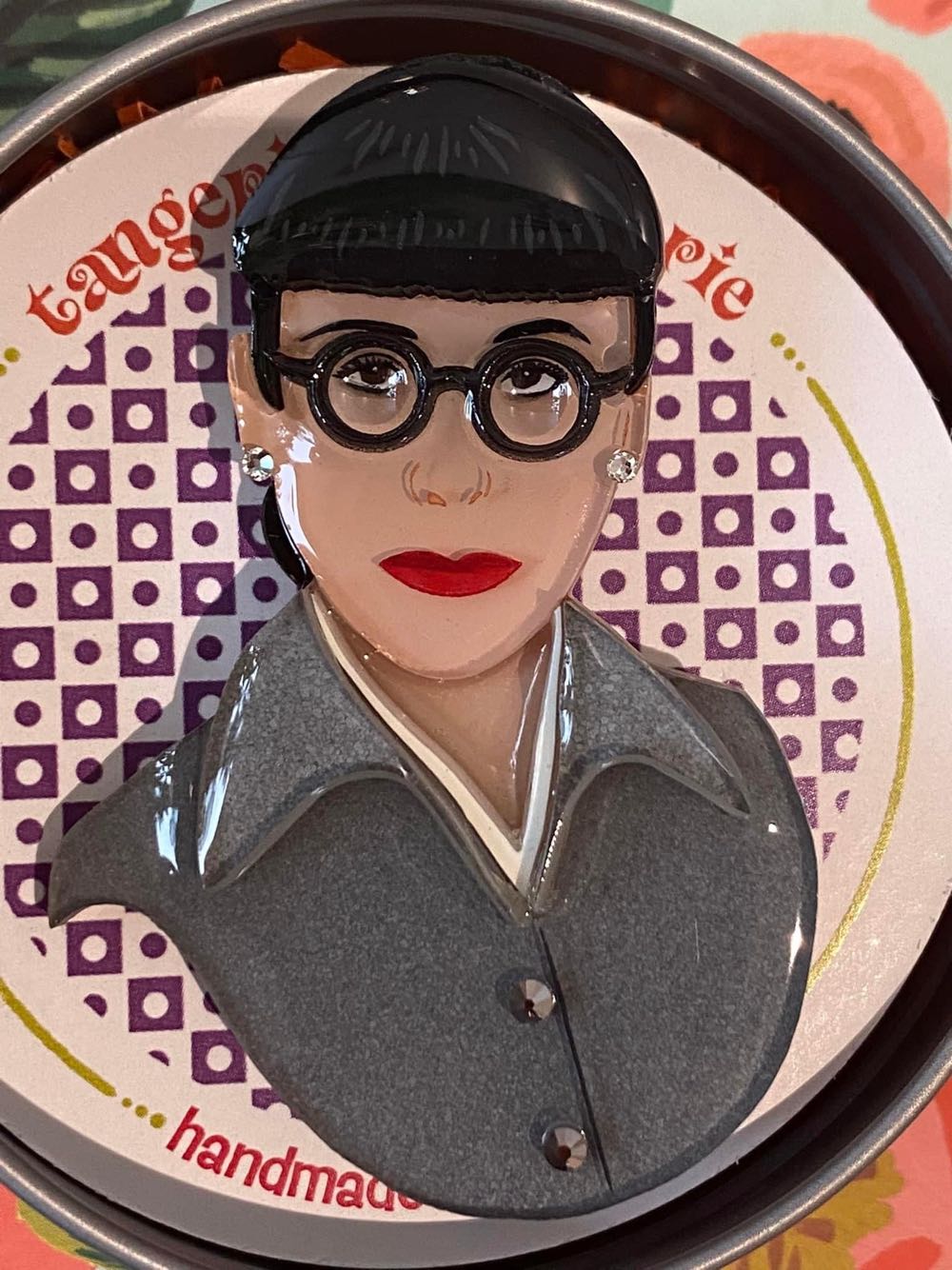 Tangerine Menagerie - Edith Head - Brooch pin collectible - Main Image 3