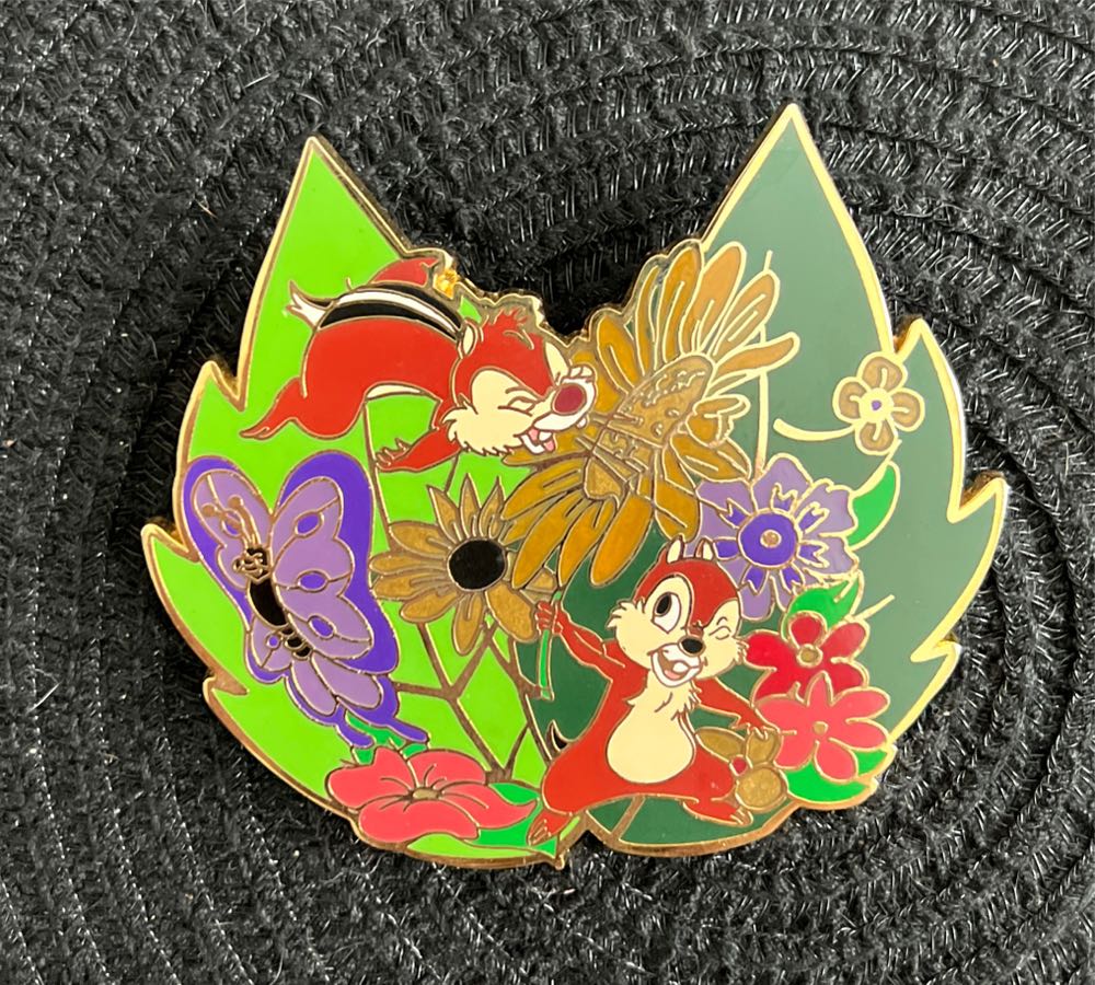 UNCAS - Alice Don’t Step on the Mome Raths - Alice in Wonderland