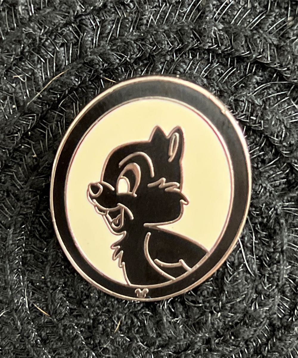 Lion King Paw Print Pumbaa