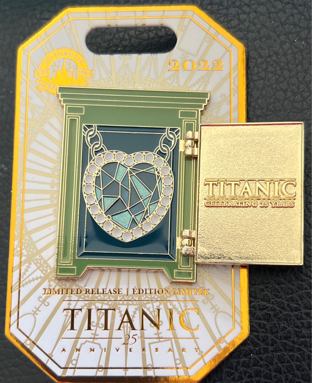 Titanic 25th Anniversary Safe  pin collectible - Main Image 2