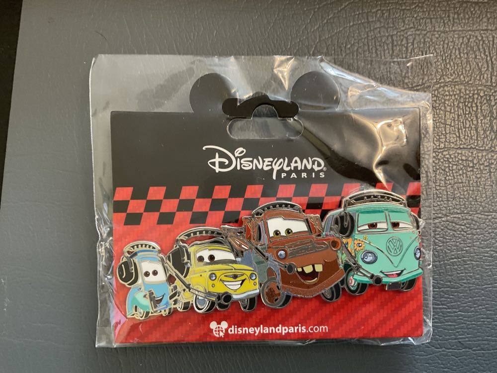 Fractured Lace - Felis