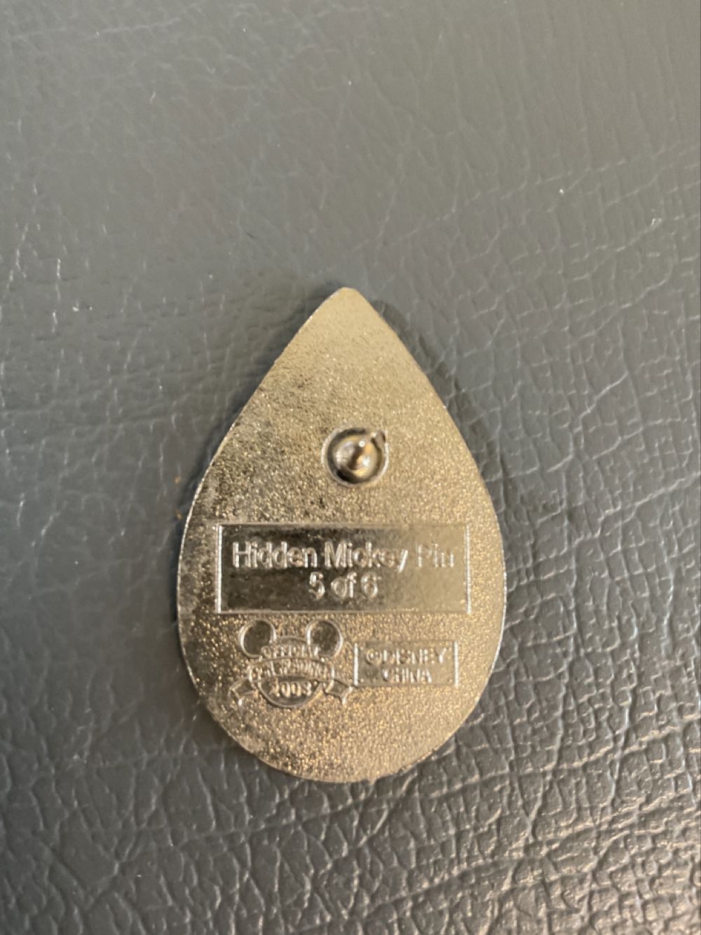 Tinkerbell Nature Collection - Ladybug - Disneyland Resort - 5/6  pin collectible - Main Image 2