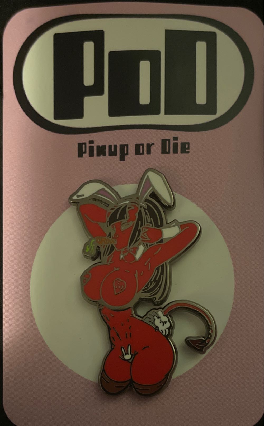 One Piece Nico Robin Chibi Pin