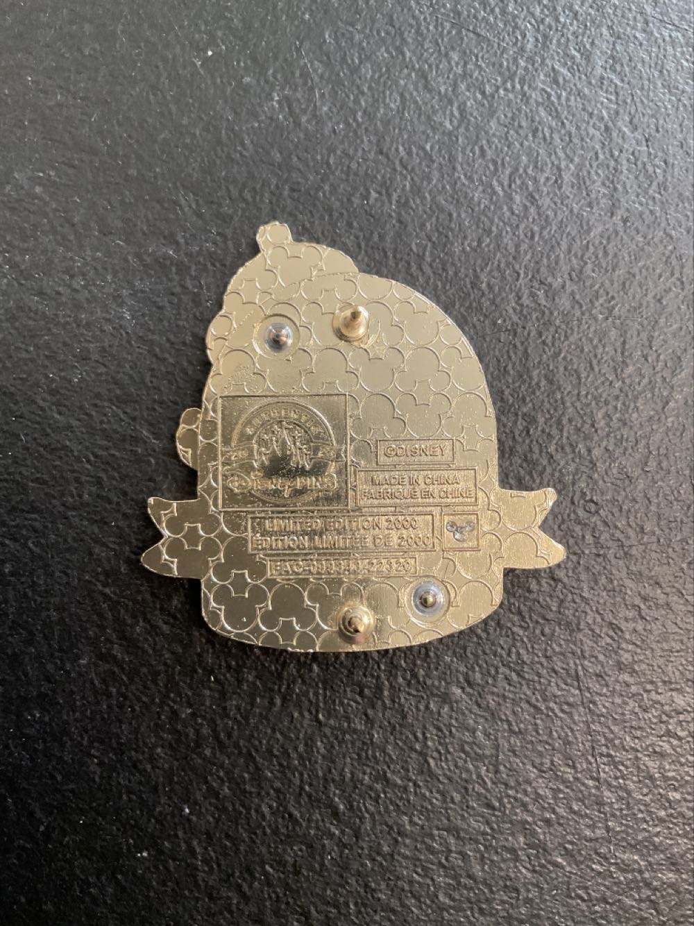 Mickey Mouse - Coronation Pin - Ltd Edition - 2000  pin collectible - Main Image 2