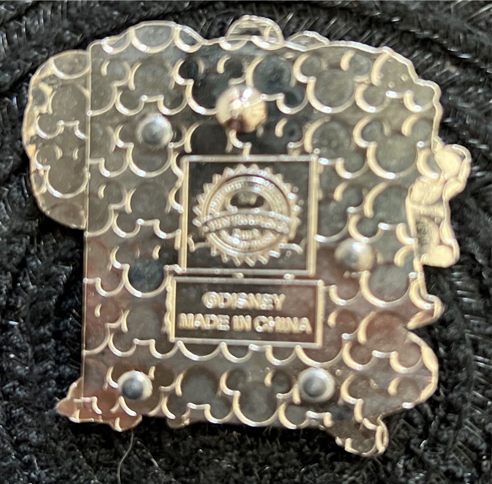 Chip N Dale Main Street USA With Goofy - Disney Park Adventure pin collectible - Main Image 2