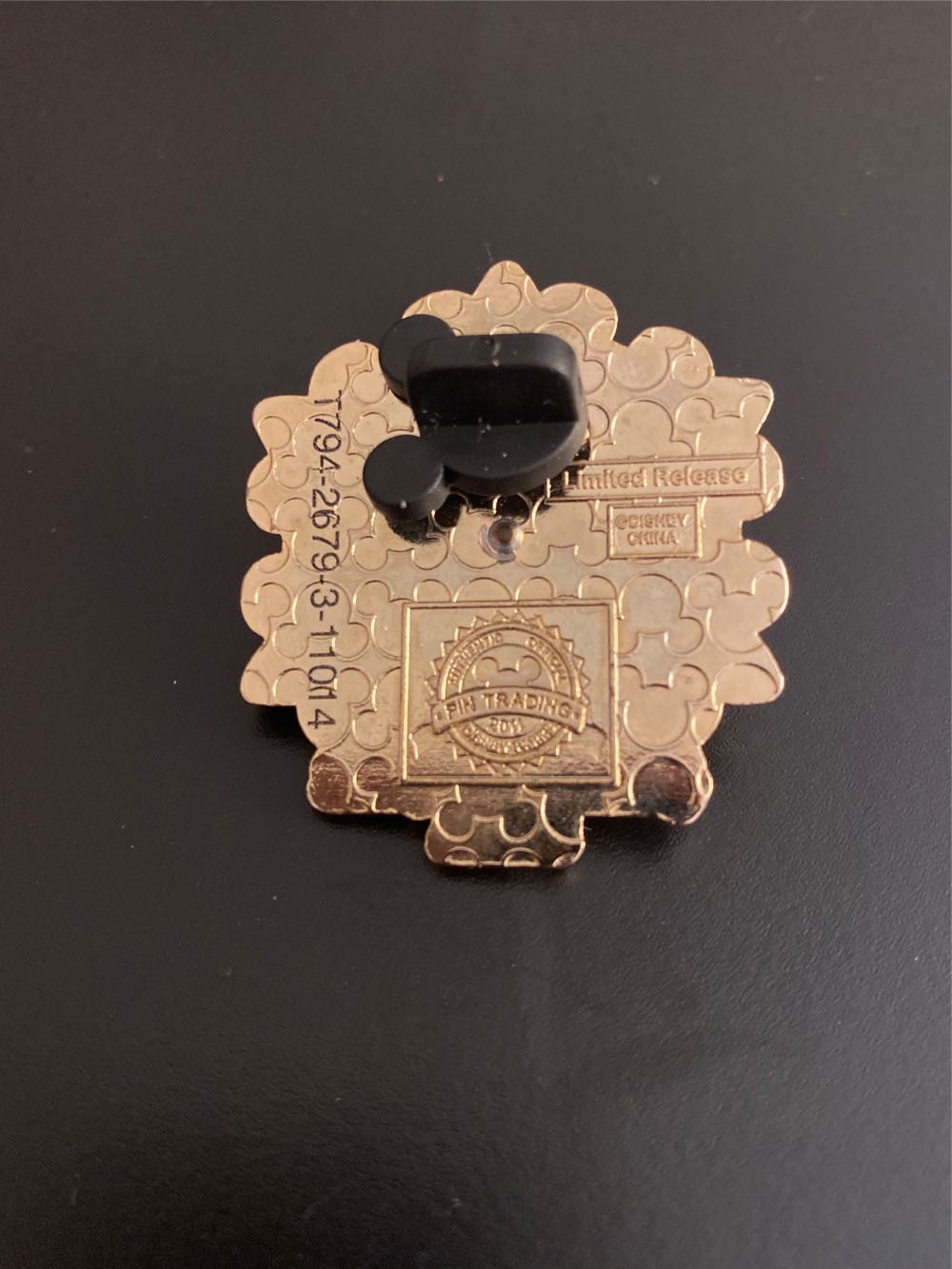 Flower And Garden Festival 2011  pin collectible - Main Image 2