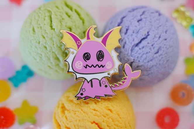 Daisy Duck Strike A Pose