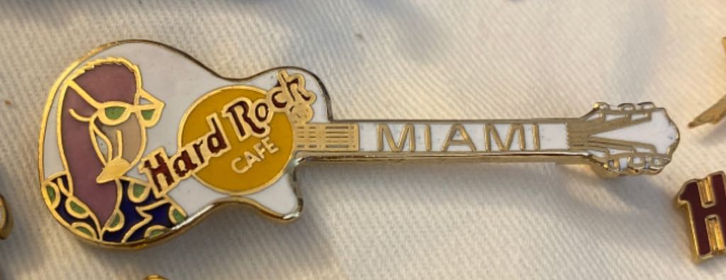 The Storybook Rabbit - Kevin the Kitten