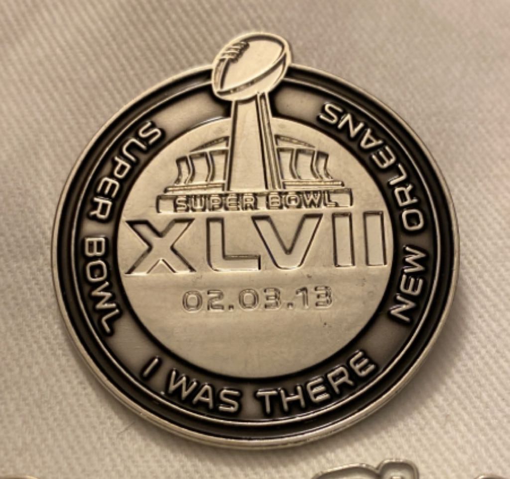 Freddie Mercury Live at Wembley Jacket Illustration Button