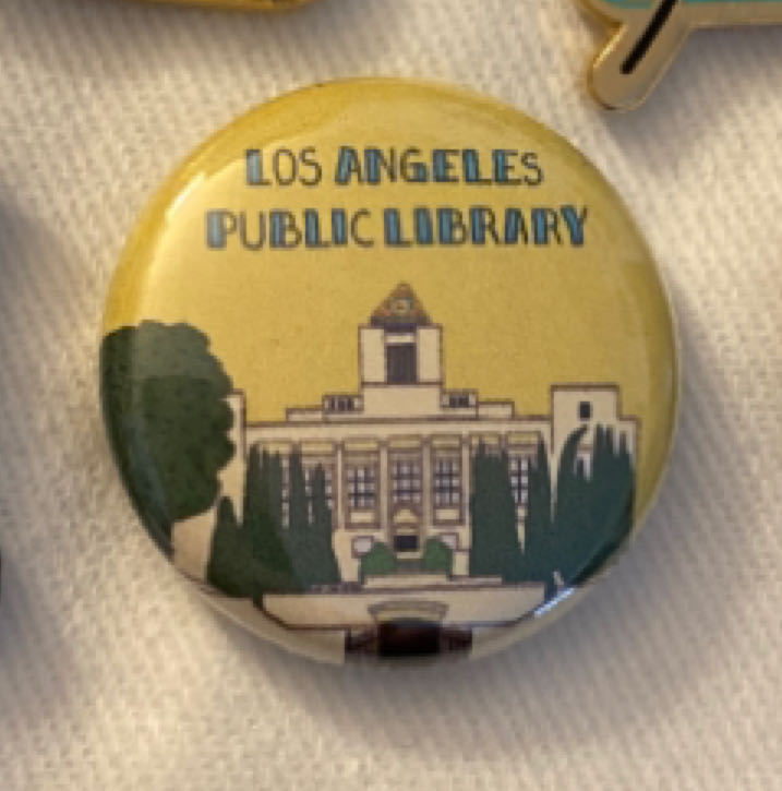 P. Buckley Moss Society - 2000 Stars of Love