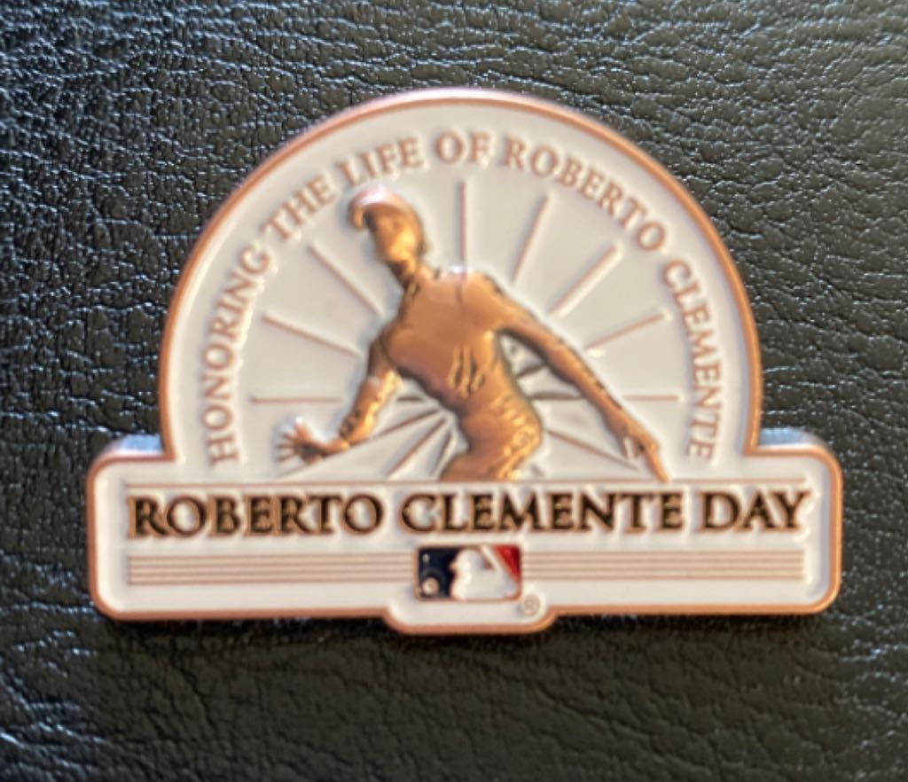MLB Roberto Clemente Day 2021 White Bronze - Pin pin collectible - Main Image 1