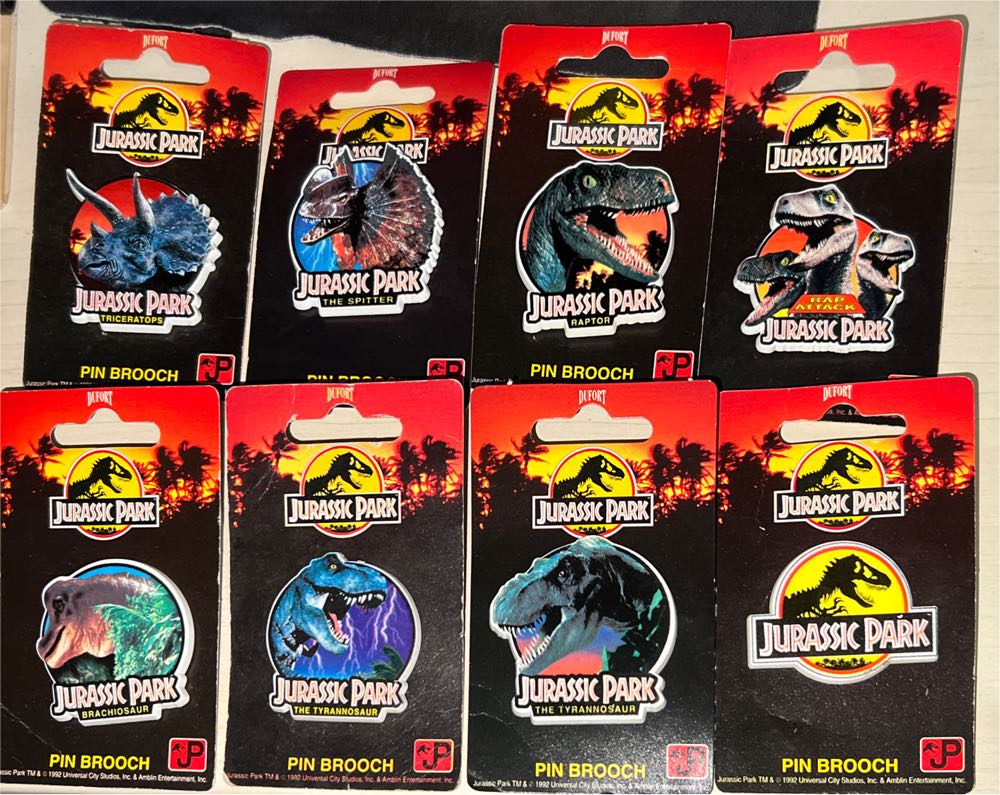 Pin Brooch Vintage Jurassic Park COMPLETA  pin collectible [Barcode 5023042110143] - Main Image 4