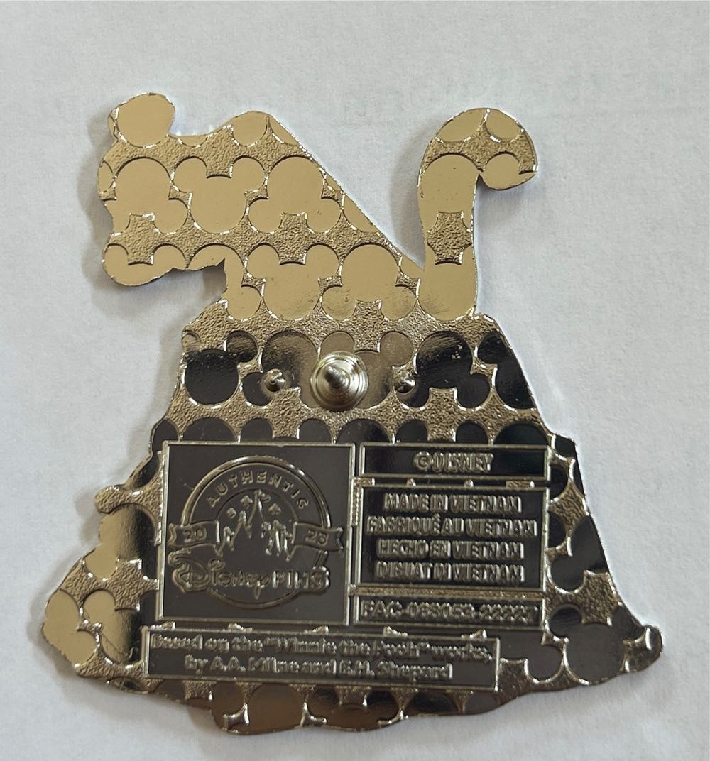 Tigger And Eeyore 2023 Lanyard Pin - Open Edition pin collectible - Main Image 2