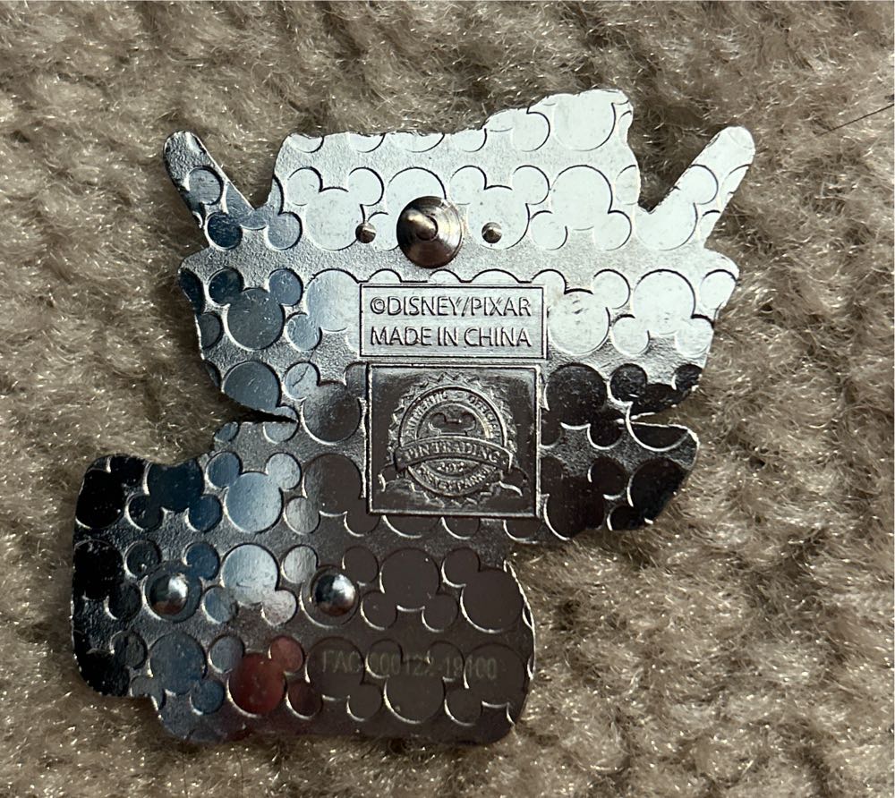 Lightning Mc Queen Disney California Adventure Cars Land - Open Edition pin collectible - Main Image 2