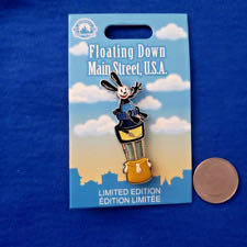 Rylee & Ink - Poinsettia Studs