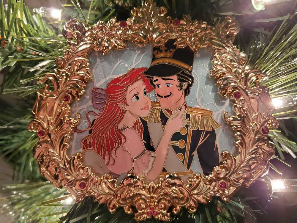 Custom Cake Creation Mystery Pin Official Disney Parks Product