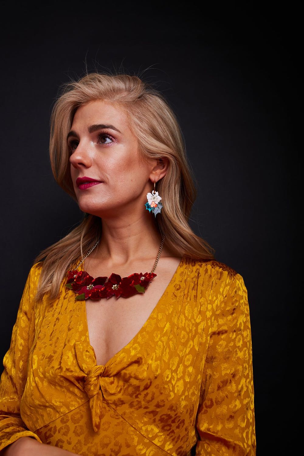 Fizz Goes Pop - Holly Hoop Earrings - Earrings pin collectible - Main Image 3