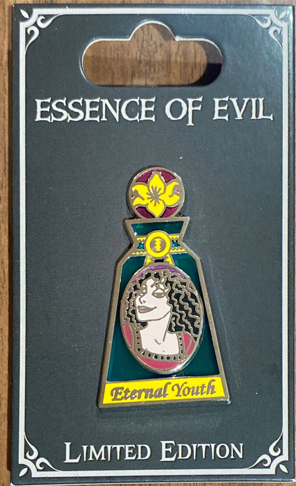 Collection With 4 Keys Marvel Lucasfilm And Animation Studios Pixar Studio Marvel Lucasfilm Starter Key Collection Disney Studios Collectible Key Set Animation Key Disney & Lucasfilm Store Walt Star Wars New Pixar Studios Disney Of Box Lucas Studio