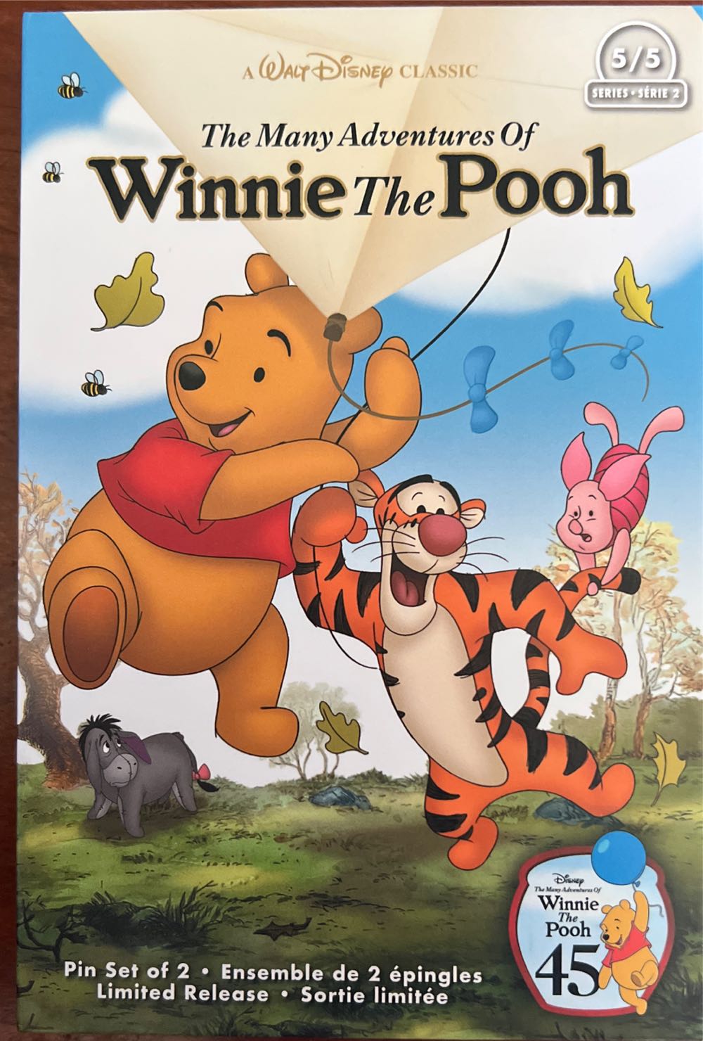 Disney Winnie The Pooh Vhs Set Limited Release Set Of 2 New  pin collectible [Barcode 465056748915] - Main Image 2