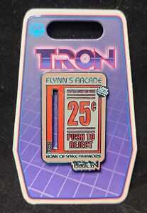 Tron: Flynn’s Arcade Coin Slot  pin collectible [Barcode 400948865806] - Main Image 1