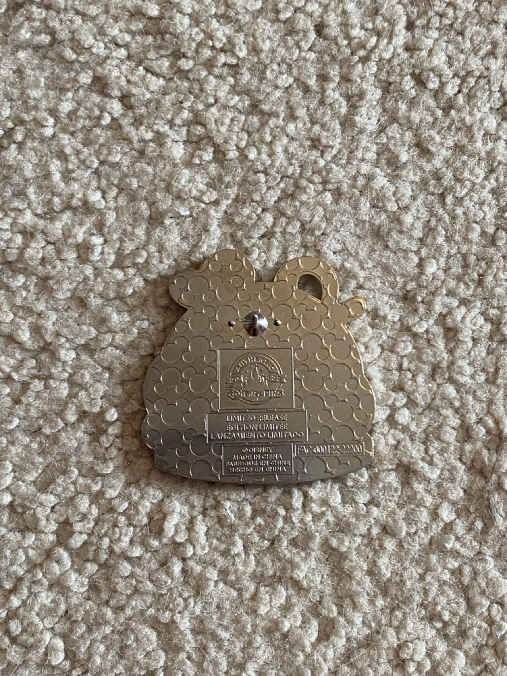 Donald Duck - Happy Thanksgiving 2022  pin collectible [Barcode 400951268588] - Main Image 2