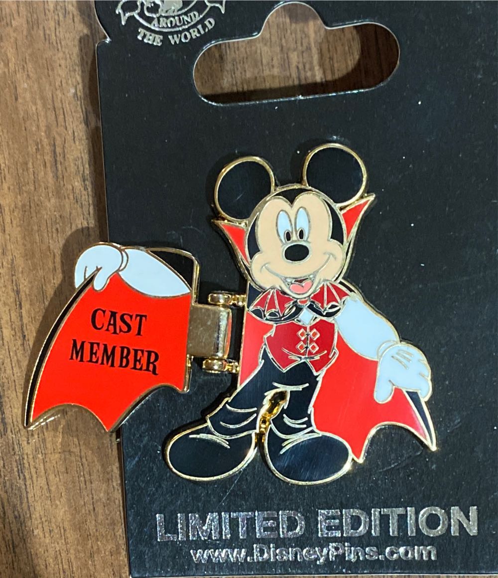 Happy Halloween 2011 Vampire Mickey  pin collectible - Main Image 2