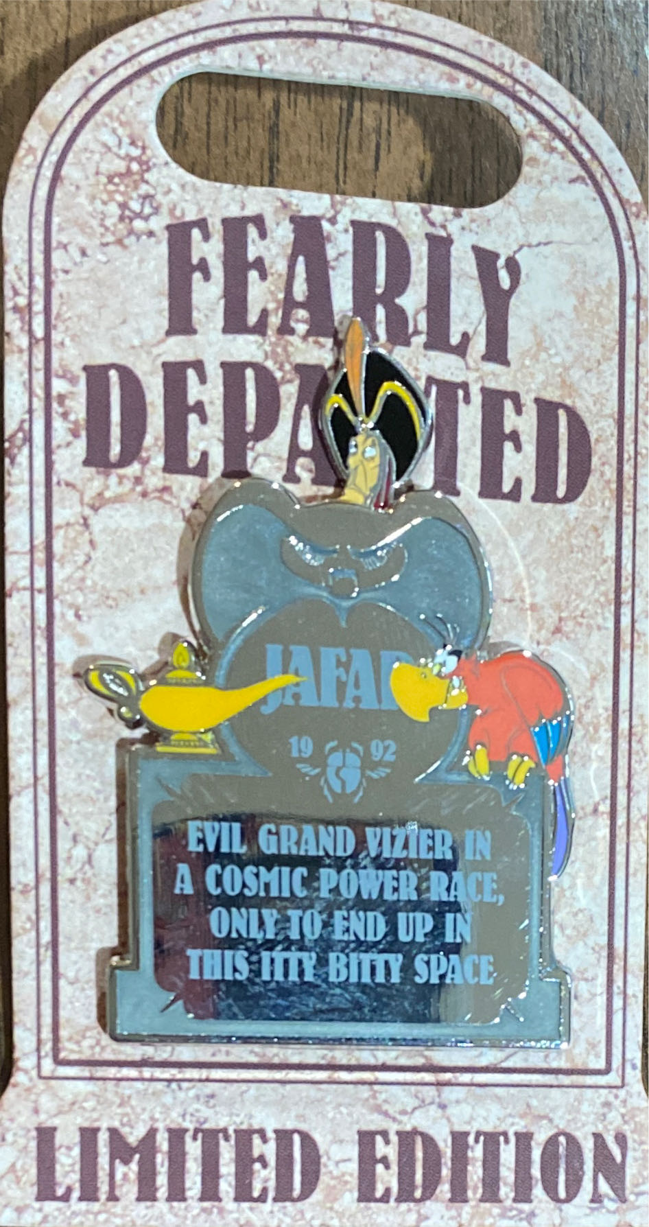 On The Way To Fun Mickey And Minnie Skyliner Travel The World