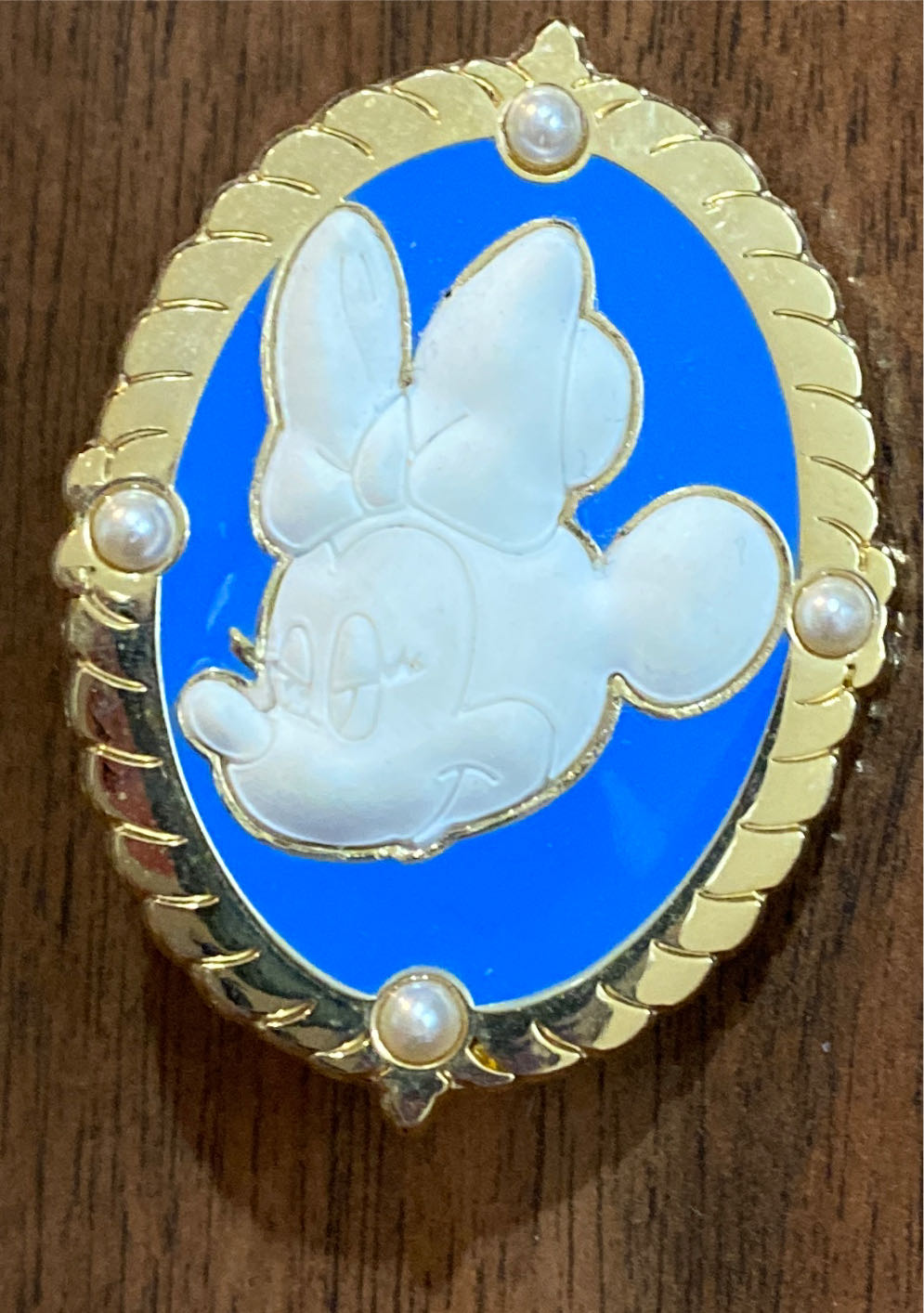 Resorts - Disney’s Contemporary Resort - Mr. Incredible and Monorail