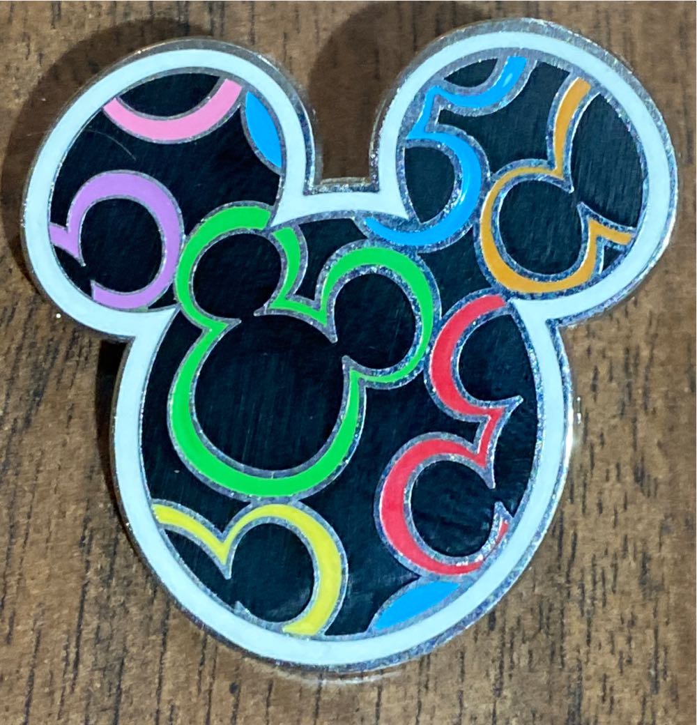 644 - R2-D2 With Grogu