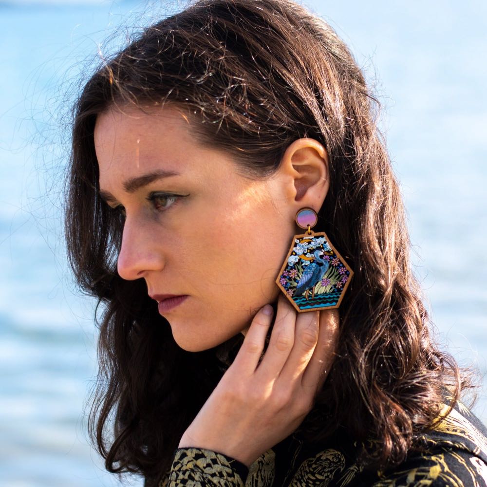 Rylee & Ink - Midnight Heron Dangles - Earrings pin collectible - Main Image 3