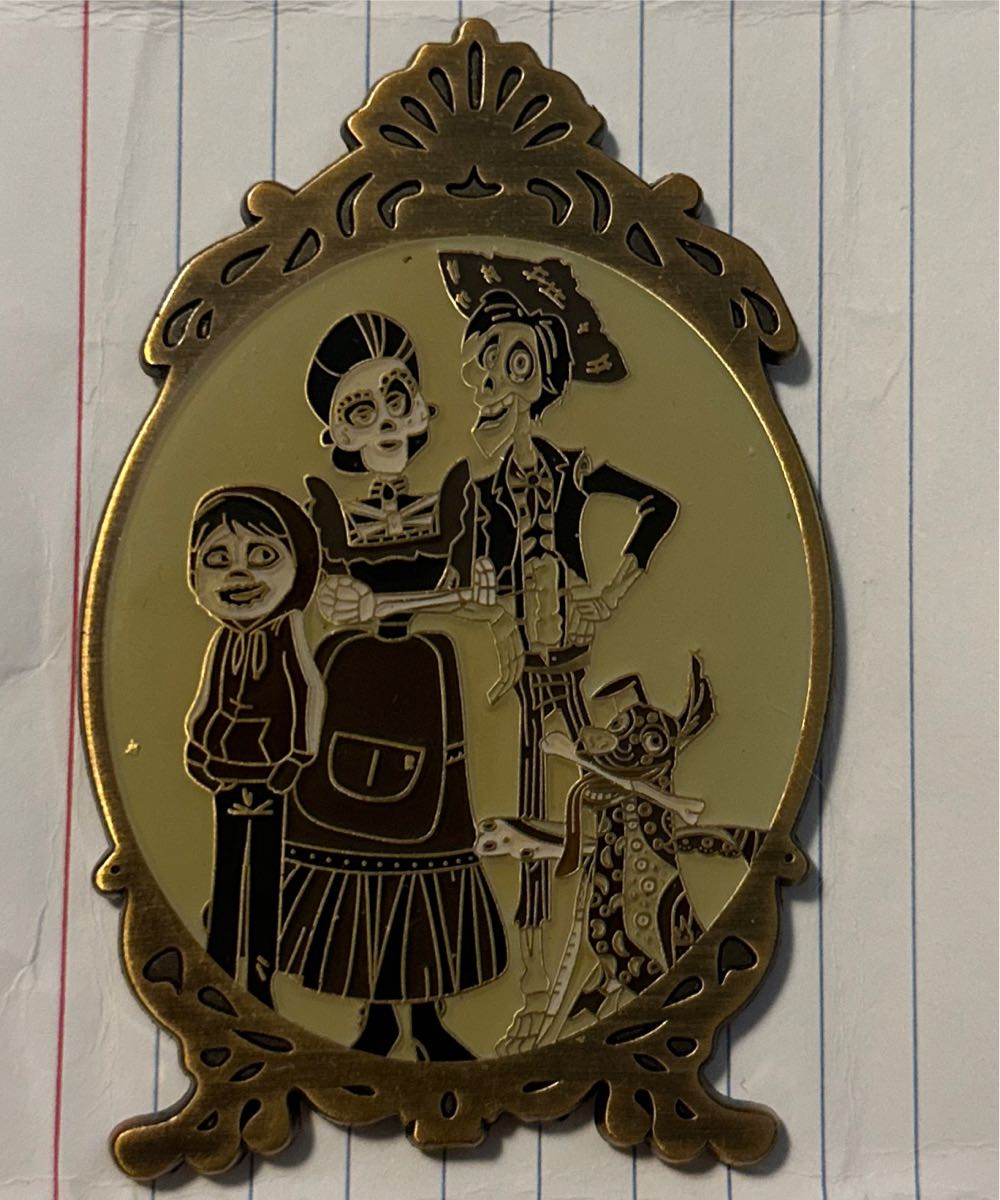 Mickey Mouse And Pluto 100 Years Of Wonder