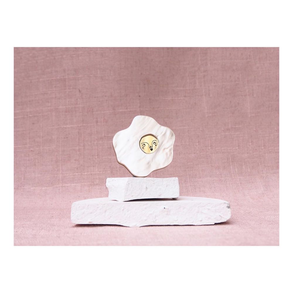 Lou Clarke - Six Geese-a-Laying - Brooch pin collectible - Main Image 4