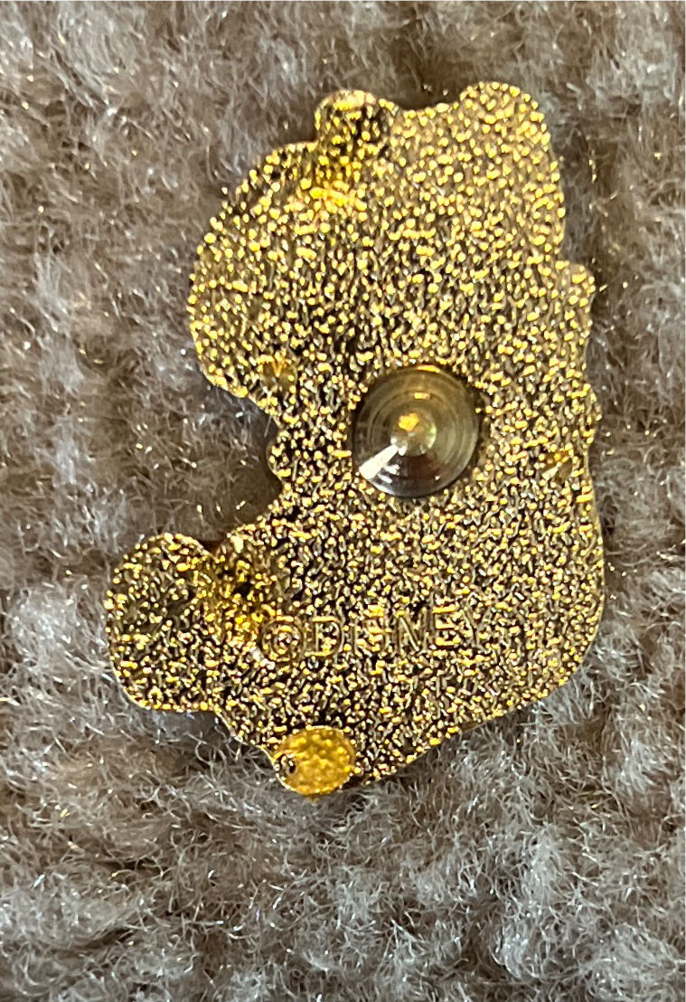 Winnie The Pooh - Hand In The Honey Pot  pin collectible - Main Image 2