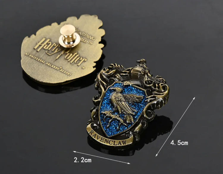 Ravenclaw House Pin - Harry Potter - Metal Pin pin collectible - Main Image 2