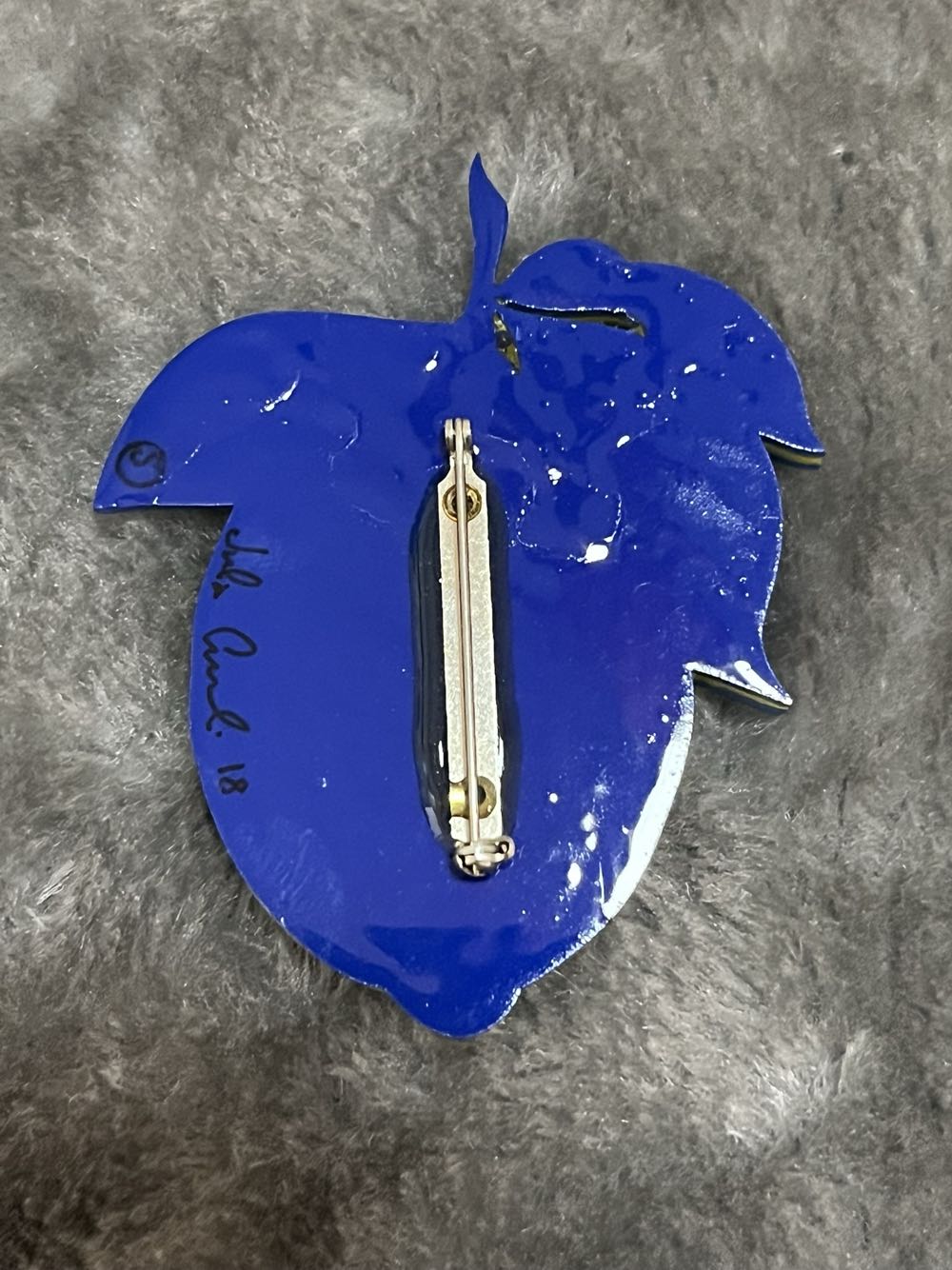 Tangerine Menagerie - Lemon - Brooch pin collectible - Main Image 3