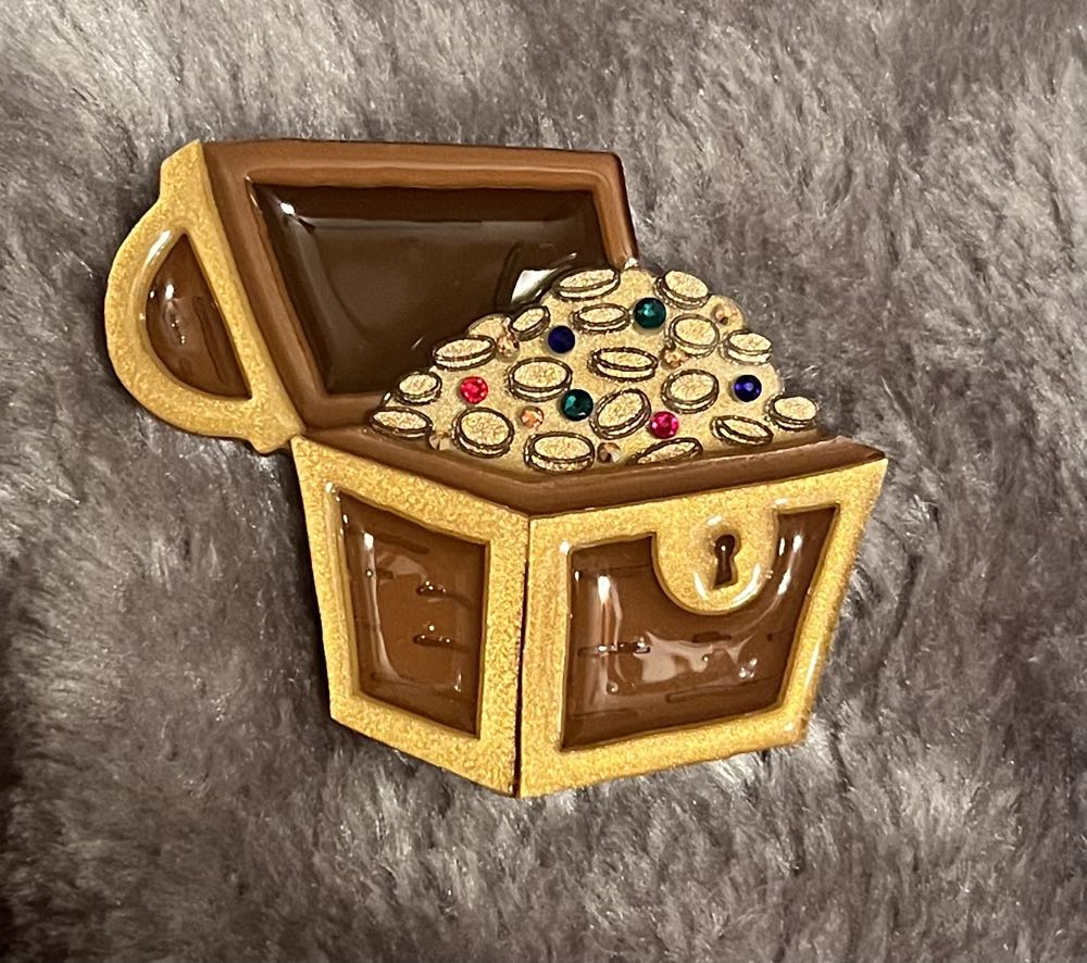 Tangerine Menagerie - Treasure Chest - Brooch pin collectible - Main Image 3