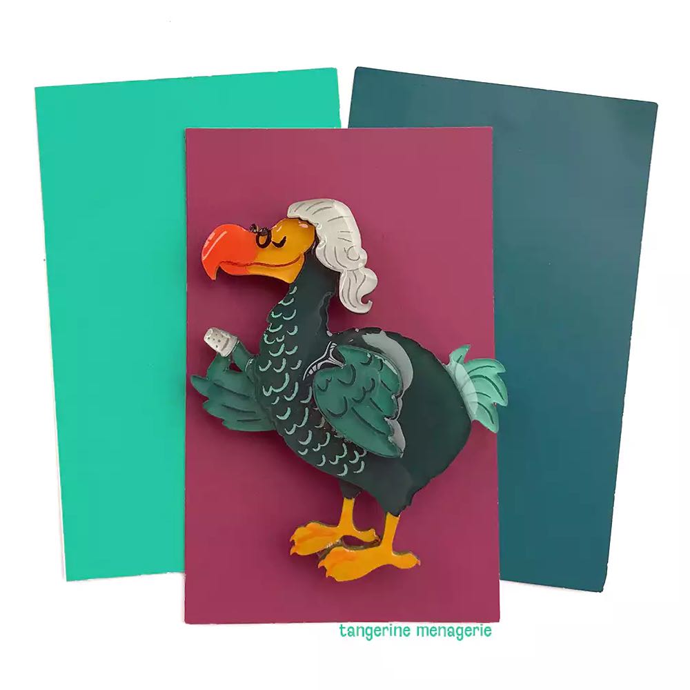 Loungefly - Pooh -scented Pin Broche Perfume