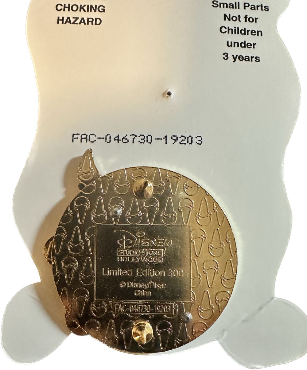 DSSH Pin LE Coco Pixar Dante - Limited Edition pin collectible - Main Image 3