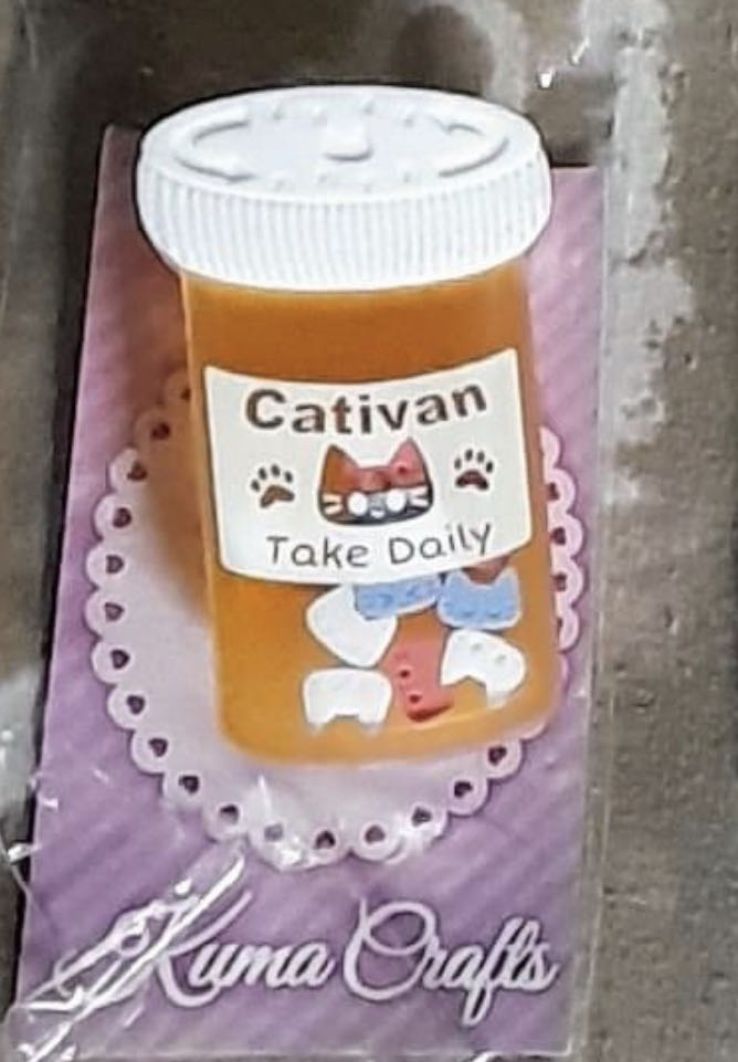 Kuma Crafts - Cativan - Brooch pin collectible - Main Image 3